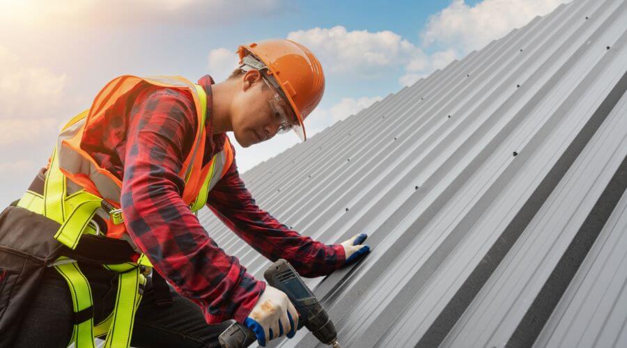Professional Emergency Roof Repairs services in Farmington, WV